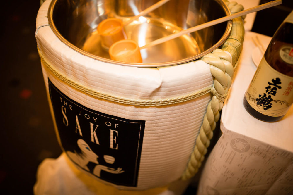 jos17tk350 Sake barrel with the Joy of Sake logo (2017 Tokyo)
